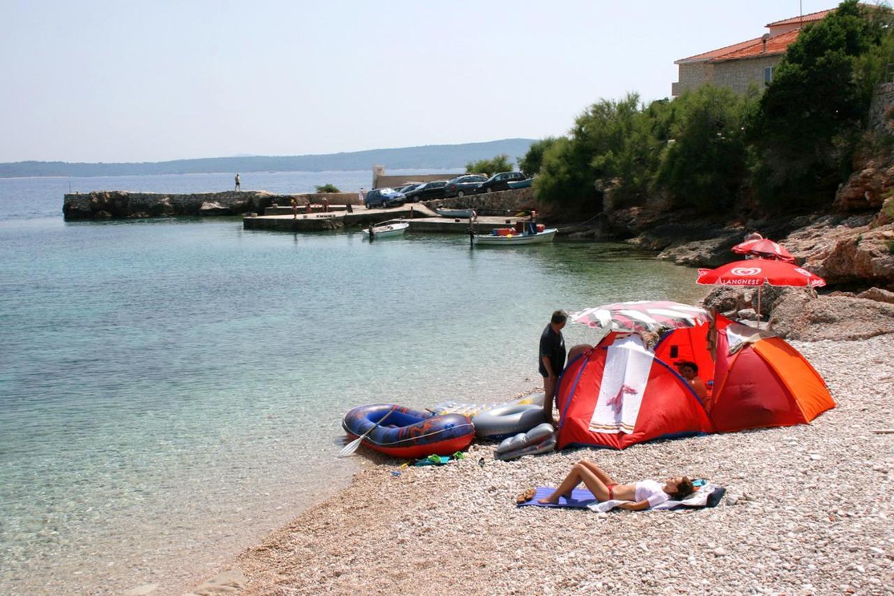 Apartments And Rooms With Parking Space Zavala, Hvar - 128 Jelsa  Bagian luar foto