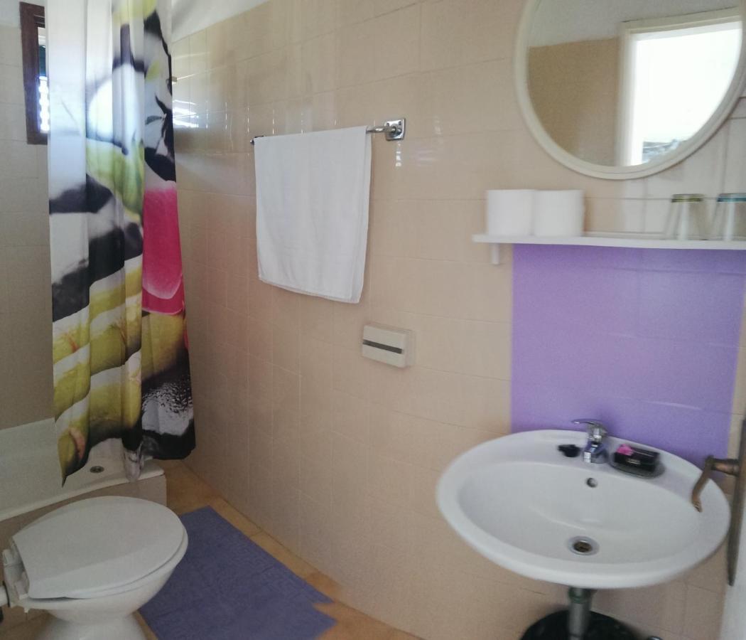 Apartments And Rooms With Parking Space Zavala, Hvar - 128 Jelsa  Bagian luar foto