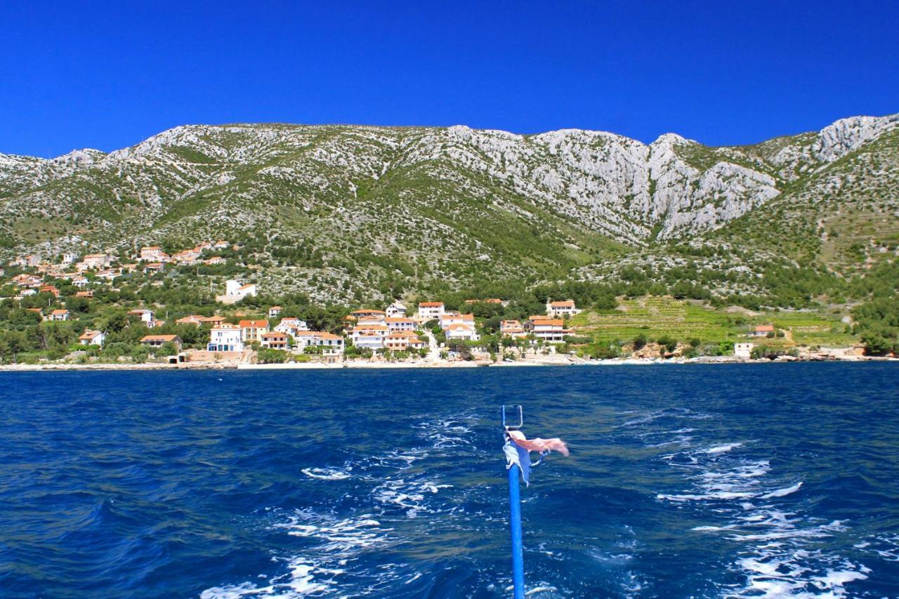 Apartments And Rooms With Parking Space Zavala, Hvar - 128 Jelsa  Bagian luar foto
